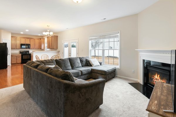 Urne mariage romantique : personnalisez votre souvenir d'amour